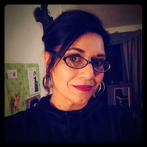 Meet your Posher, Veronica